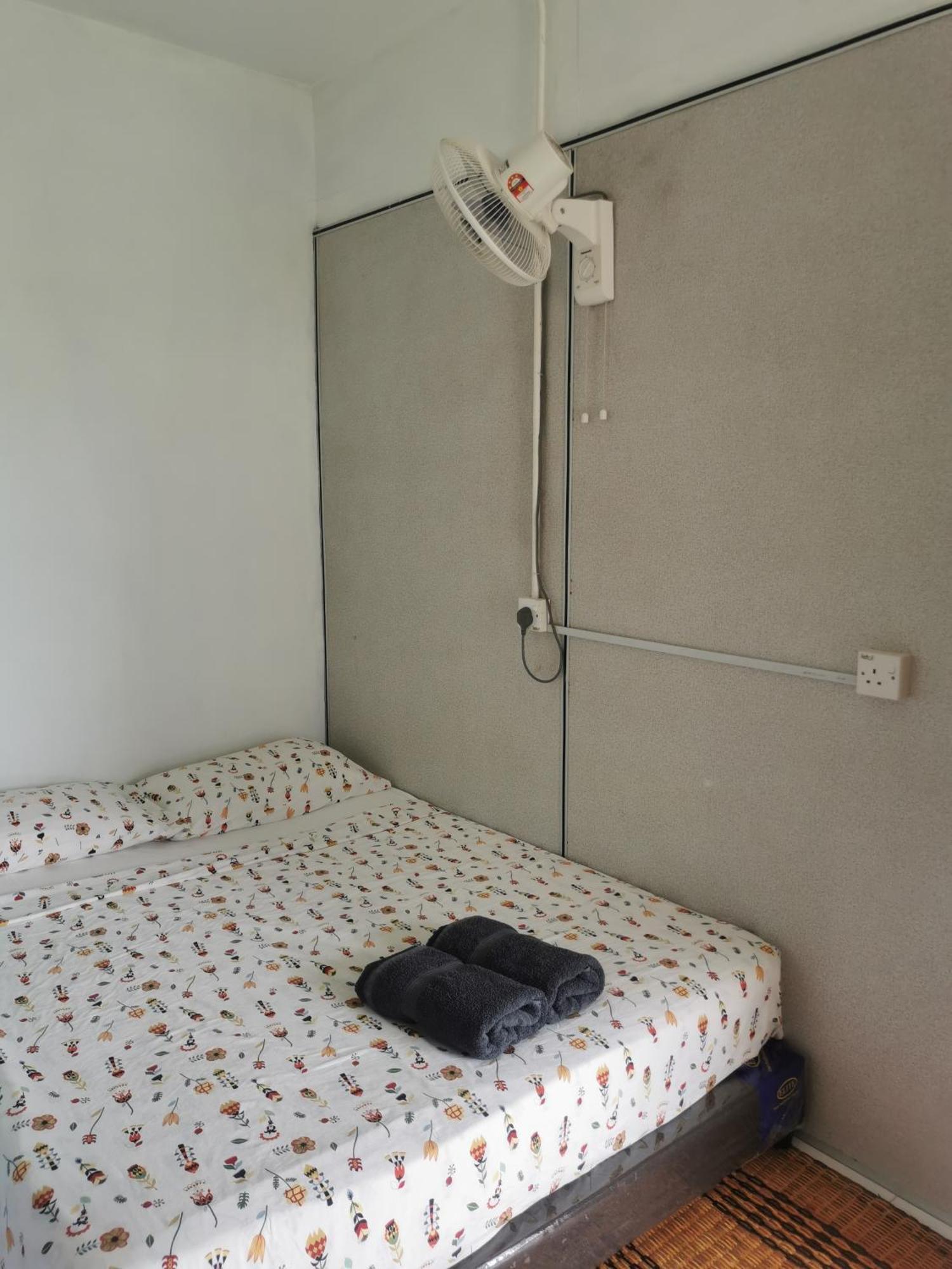 קוצ'ינג Merdeka Guest House 2 מראה חיצוני תמונה